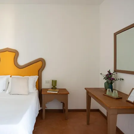 Puolo - With Private Sea Access 4*