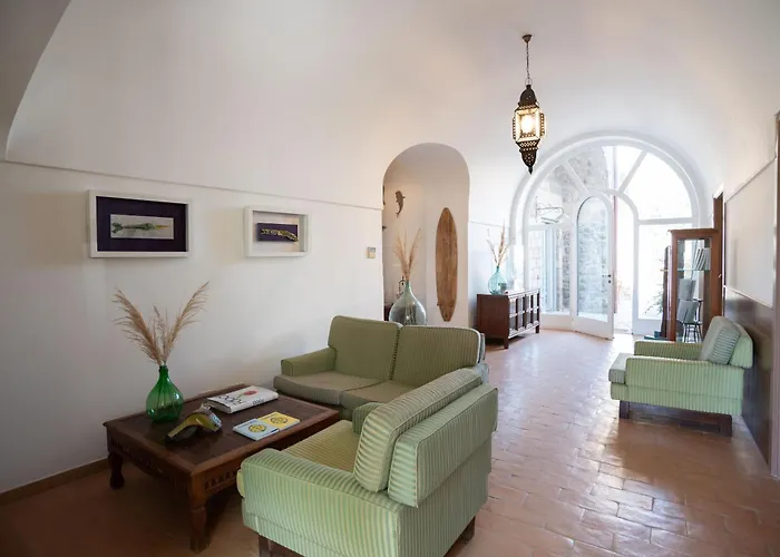 Puolo - With Private Sea Access Sorrento